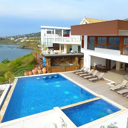 Karavi Villa
